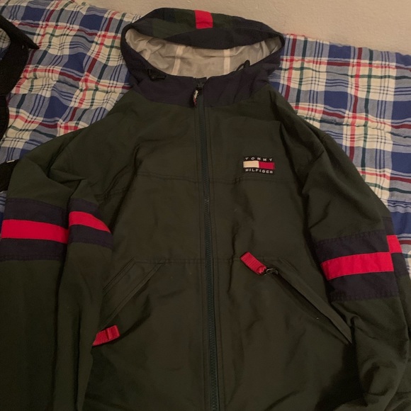 Vintage Tommy jacket - Picture 2 of 3